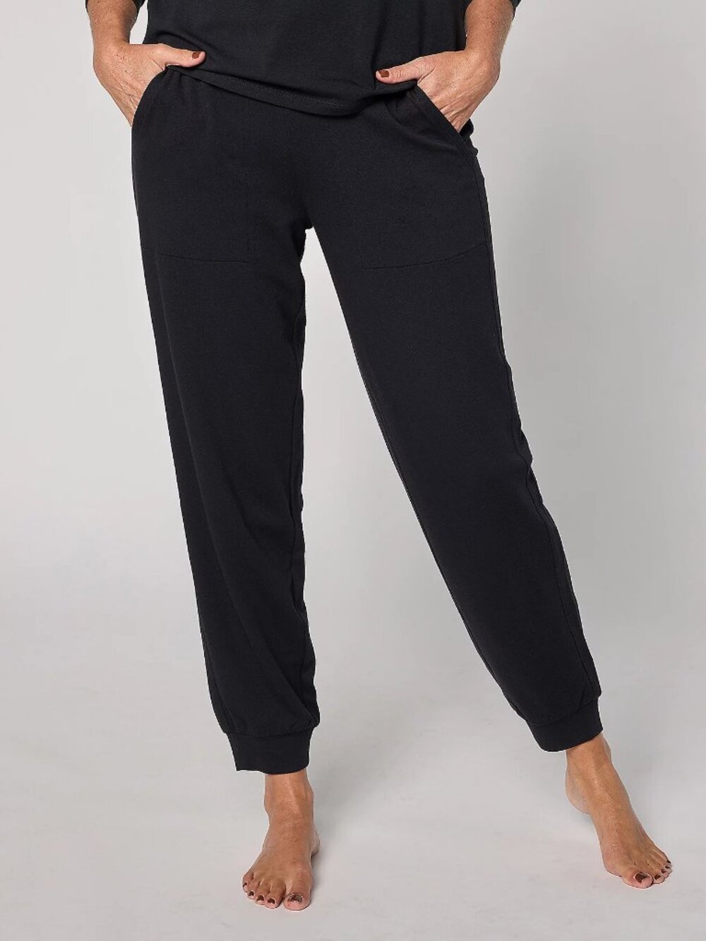 AnyBody Regular Cozy Knit French Terry Slim Leg Jogger Pants, Blk Sz S a711276